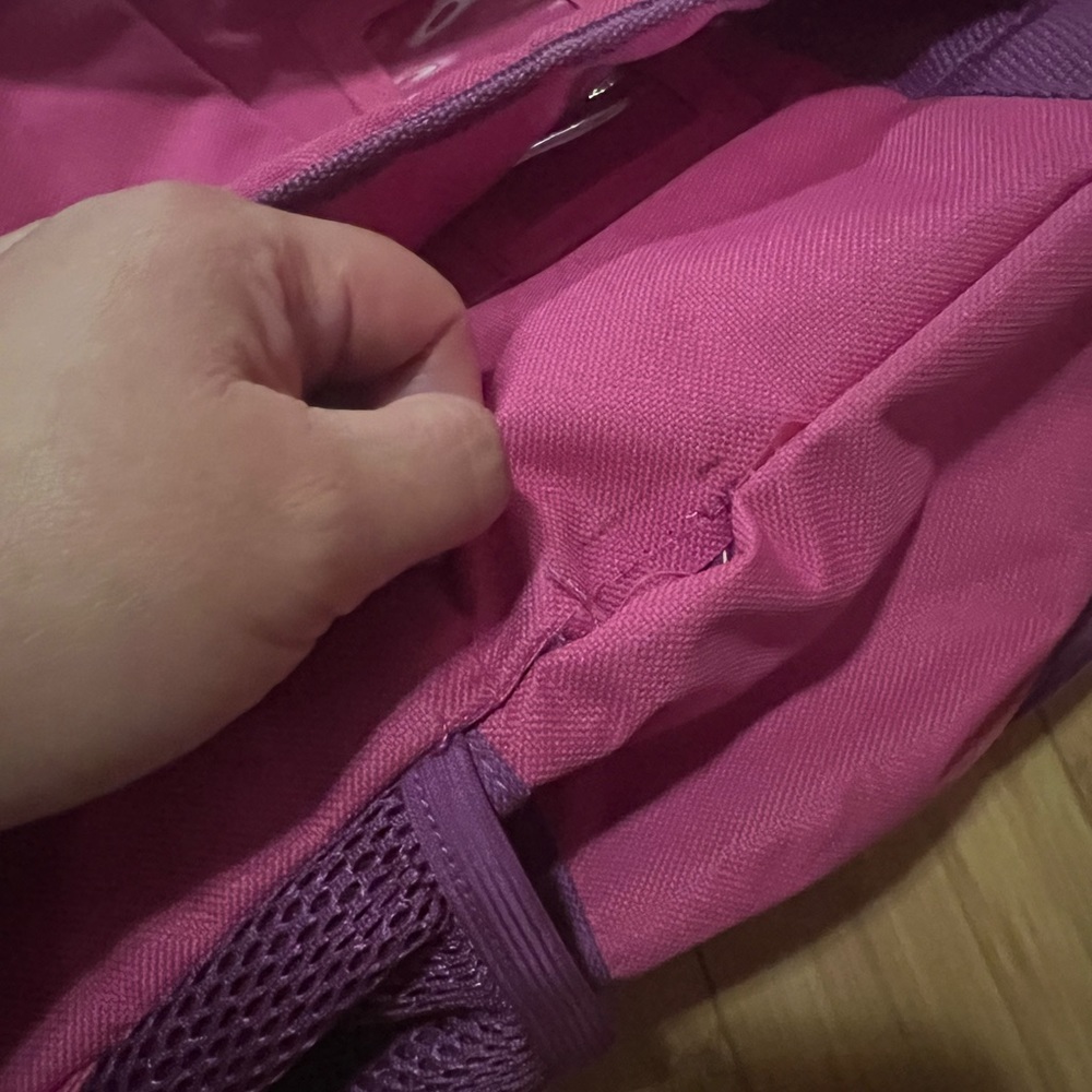 Bundle of 3 girls backpacks - Picture 15 of 16